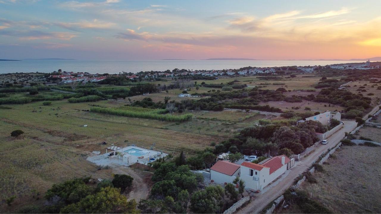 Villa Slatina Near Zrce Beach Novalja Exteriör bild