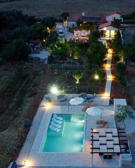 Villa Slatina Near Zrce Beach Novalja Exteriör bild