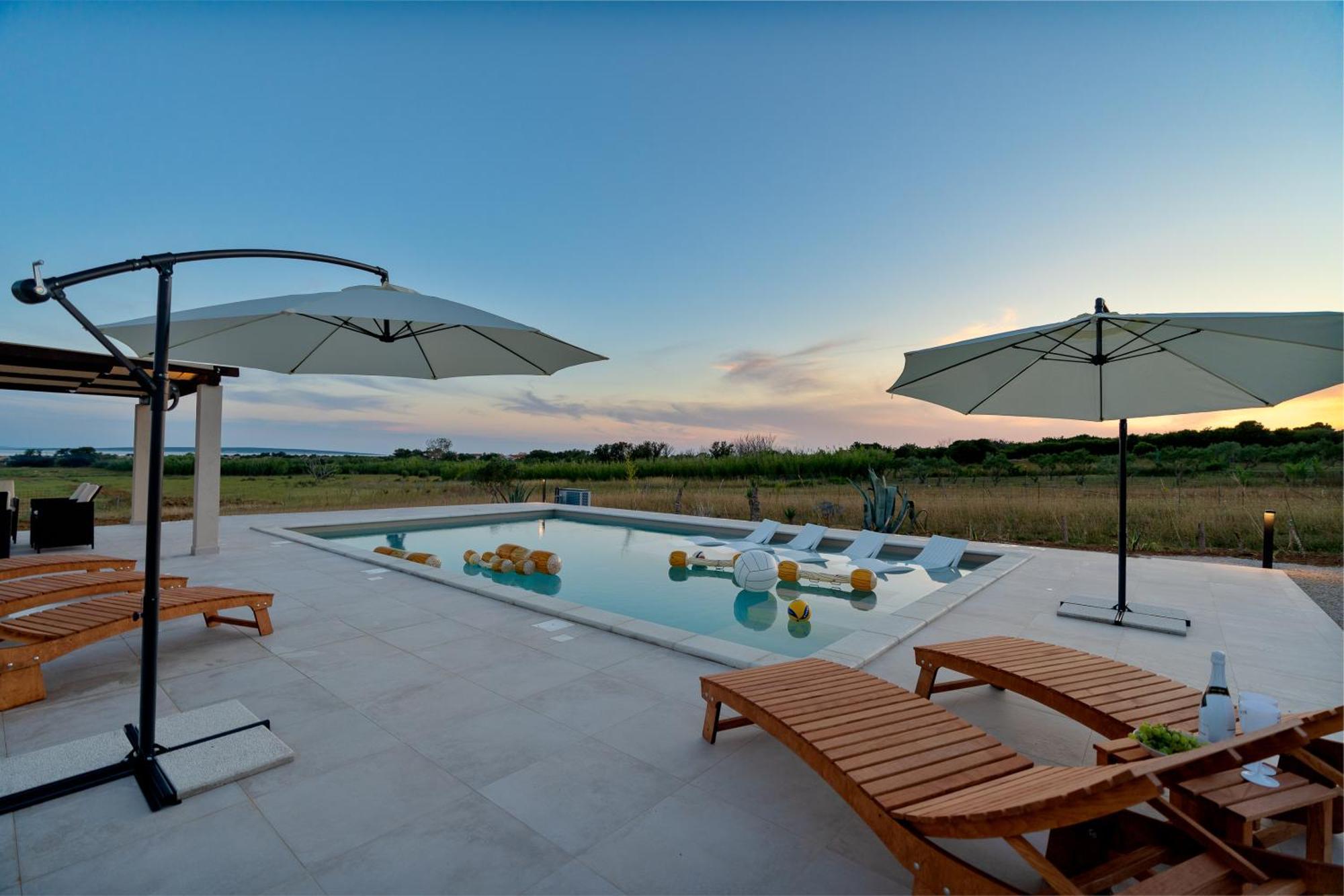 Villa Slatina Near Zrce Beach Novalja Exteriör bild